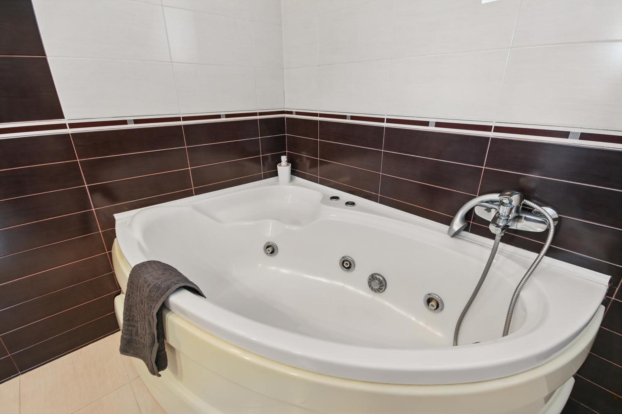 Casa Galand Hotel Parscov Ngoại thất bức ảnh