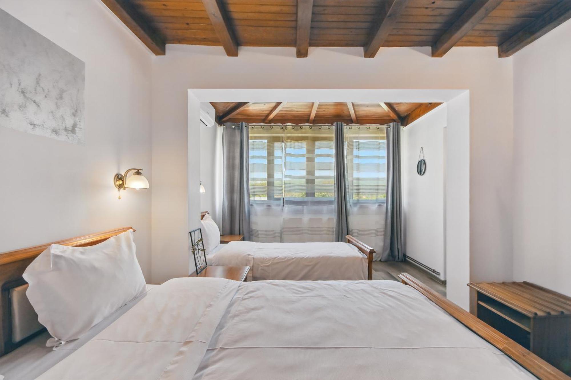 Casa Galand Hotel Parscov Ngoại thất bức ảnh