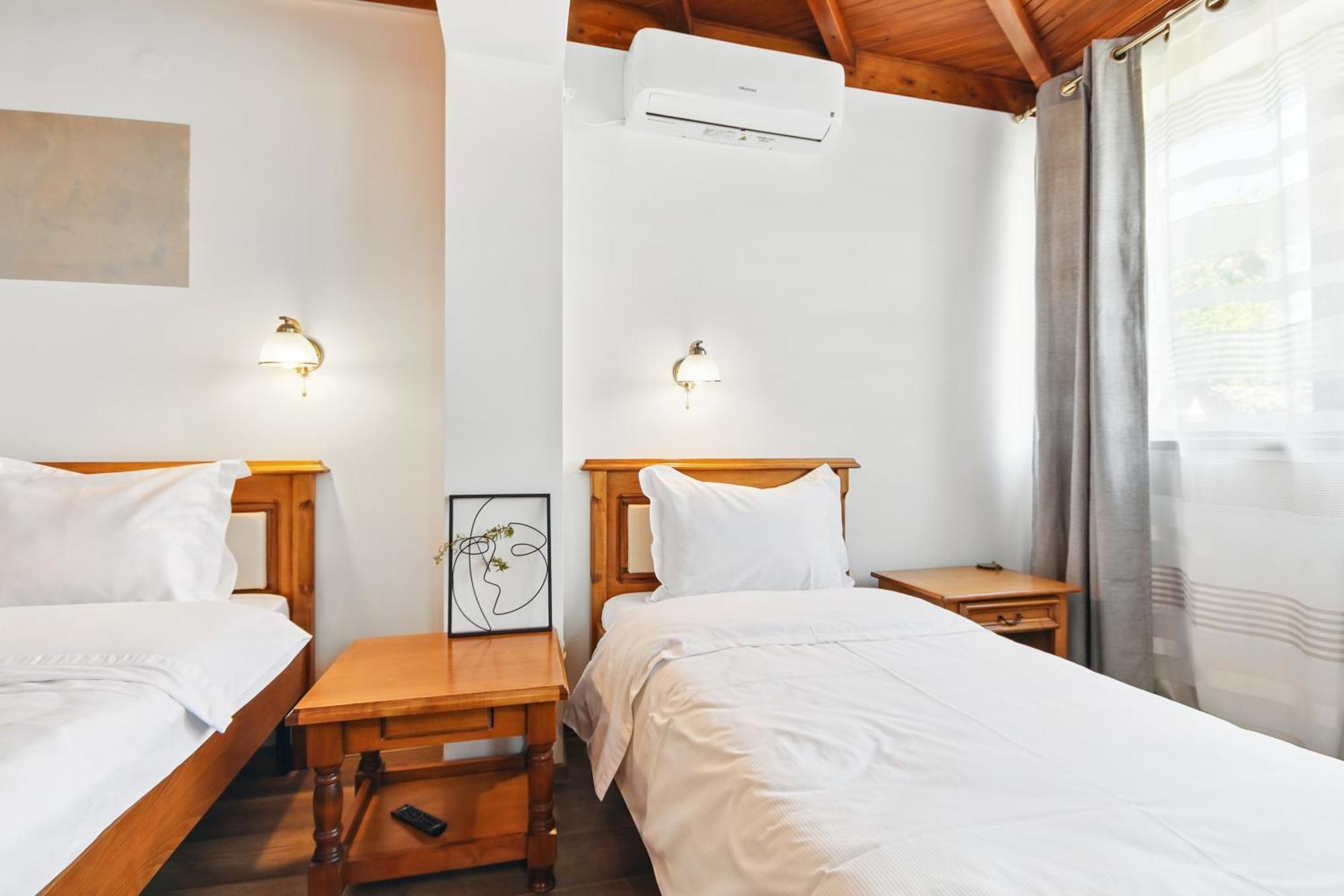 Casa Galand Hotel Parscov Ngoại thất bức ảnh